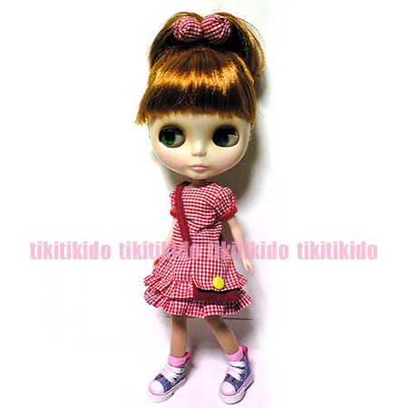 ギンガムチェックのTシャツ＆スカート